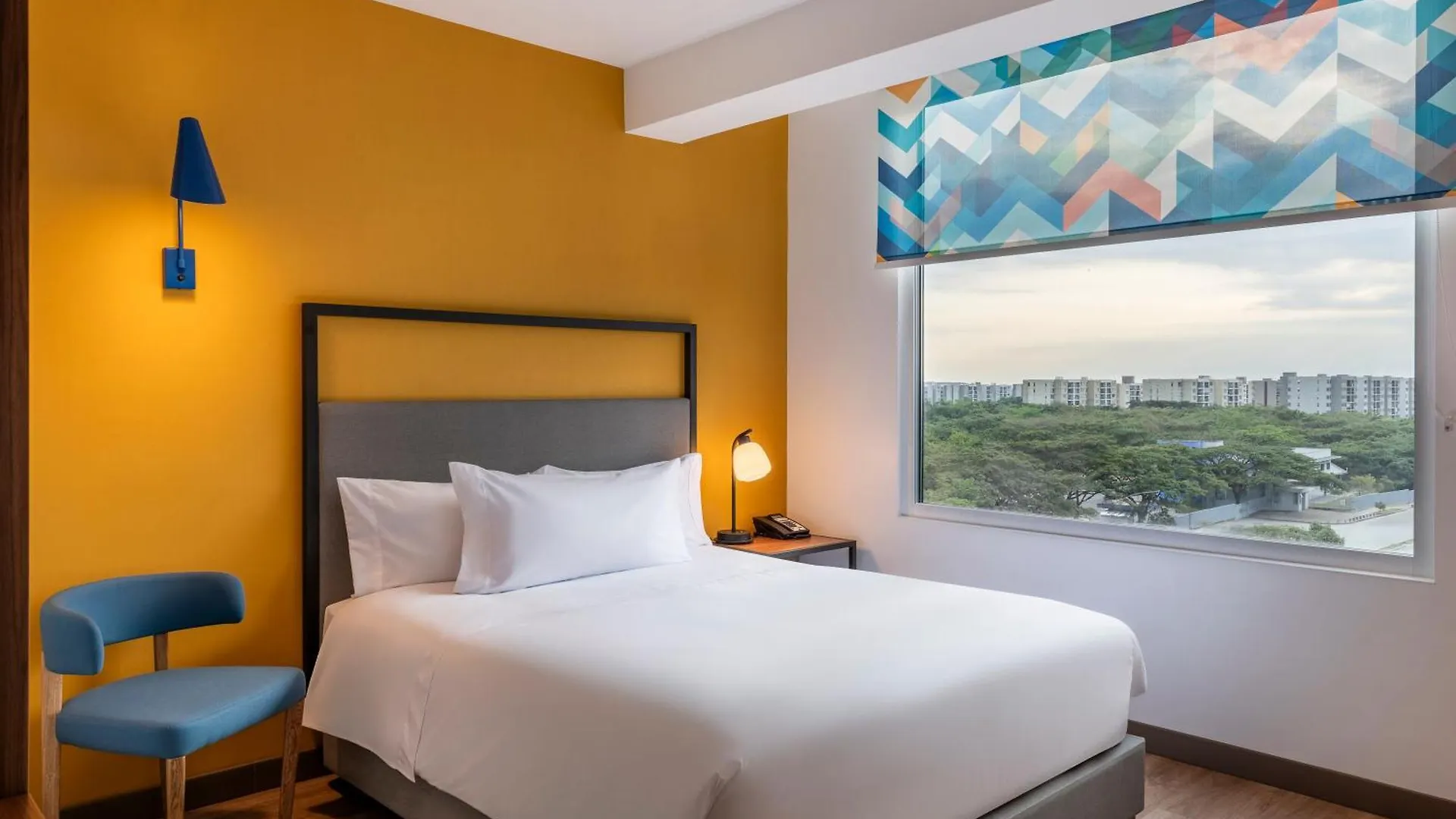 Tru By Hilton Cali Sur Hotel 3*,